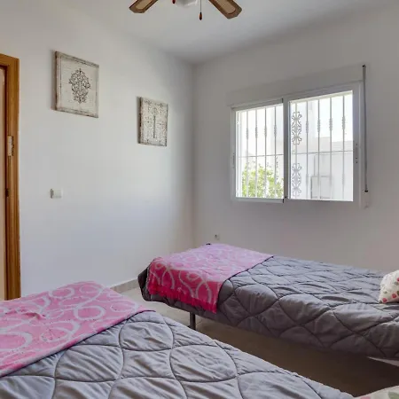Fabulous In With Swimming Pool Holiday home